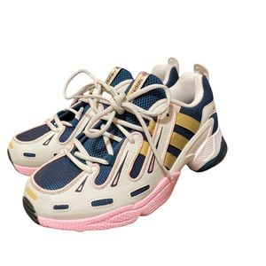 Adidas gazelle sneakers. Size 9. Like new.